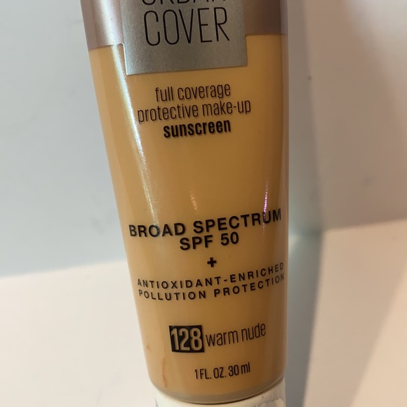 Maybelline Full Coverage Warm Nude Dream Urban Cover & Color Strike Eyes - Picture 3 of 8